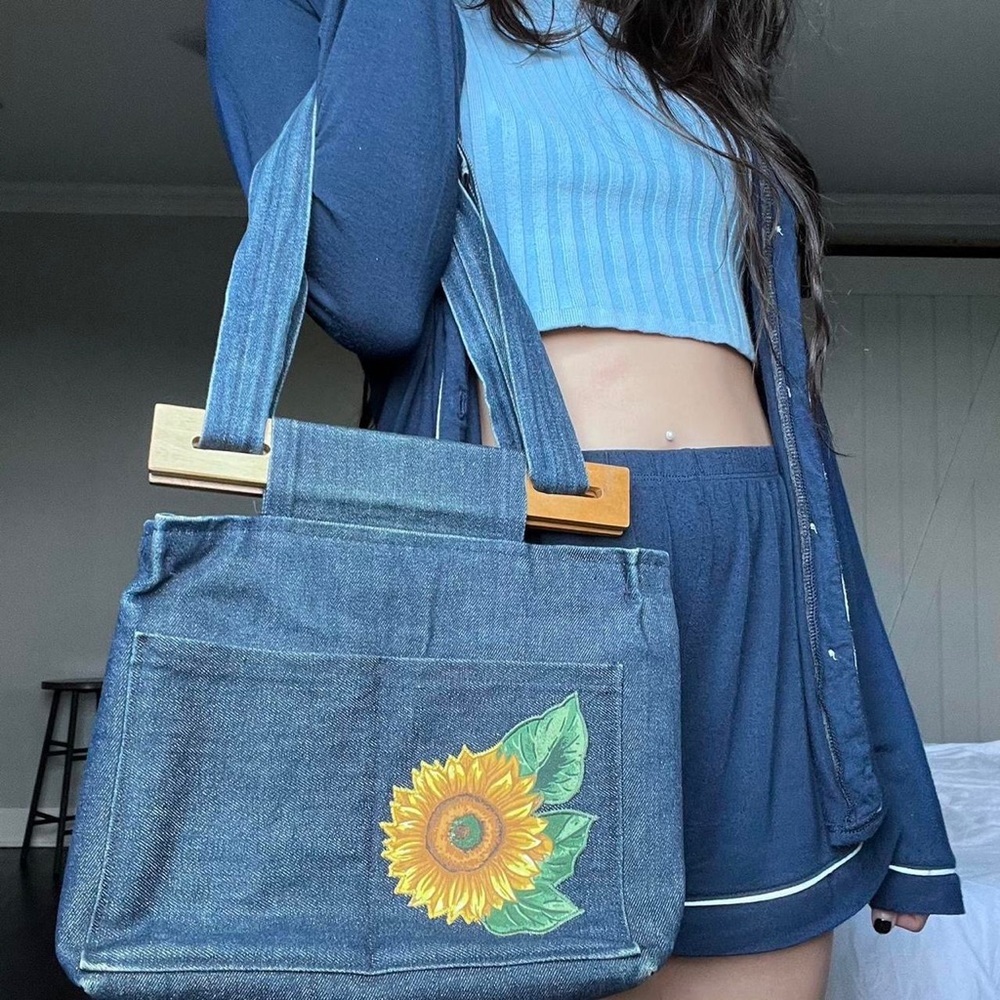 Vintage 80s 90s denim jeans sunflower shoulder bag / handbag